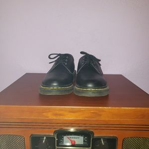 Womens black doc martens🖤🖤🖤